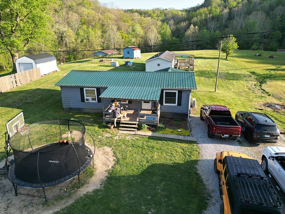 1st image of 1081 River Rd