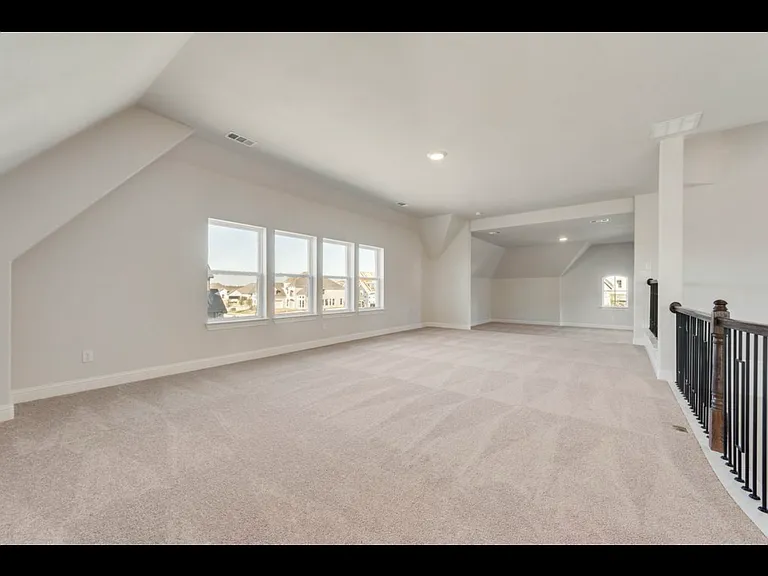1507 Buckthorn Rd — Photo 22