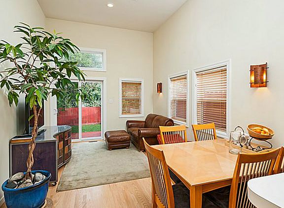 5th image of 129 Paloma Ave