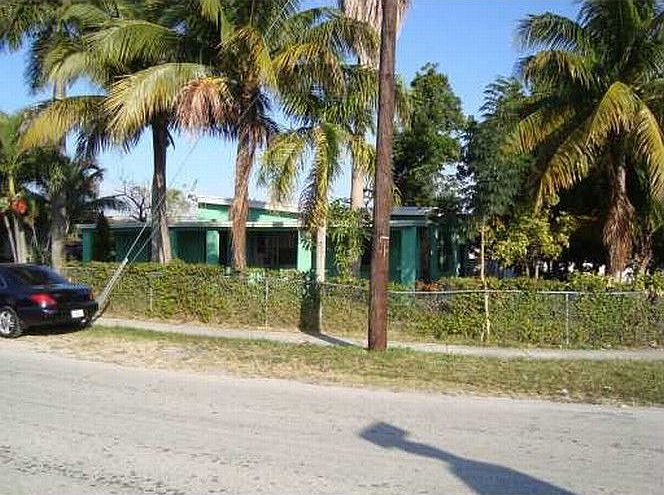 2nd image of 1101 NW 118th St
