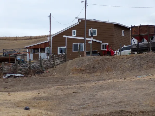 68 Banjo Hill Ln, Great Falls, MT 59404