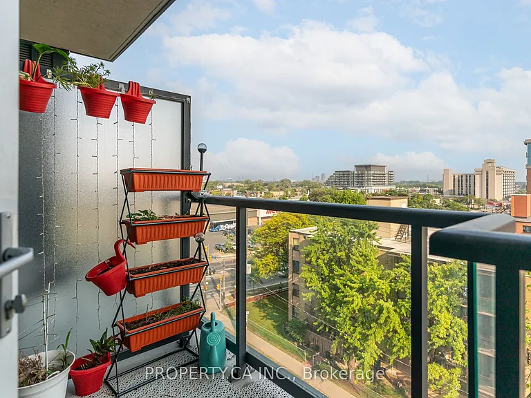 2800 Keele St #611 — Photo 11
