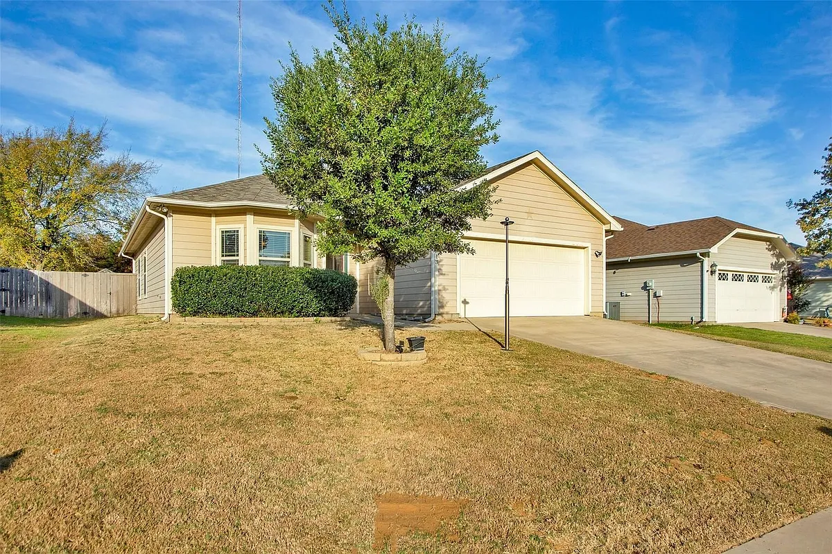 Building Photo - 4813 Pinnacle Pl
