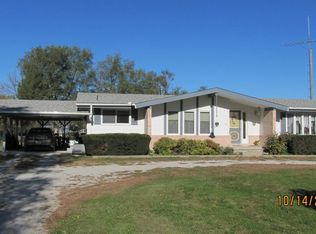 205 E 1st Ave, Kellerton, IA 50133