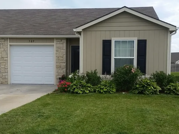 509 Grainfield St, Manhattan, KS 66502