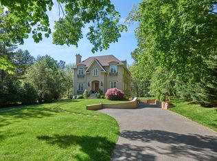 87 Little Silver Point Rd, Little Silver, NJ 07739