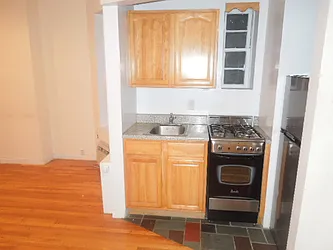Rented by Ready Group