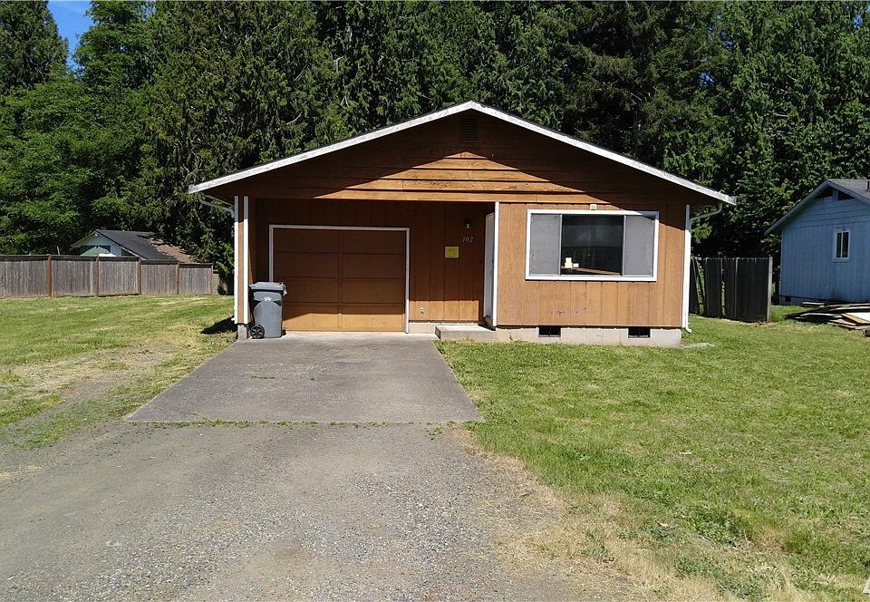 1st image of 102 Conifer Ct