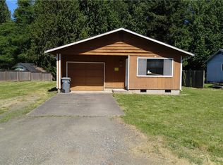 102 Conifer Ct, Elma, WA 98541