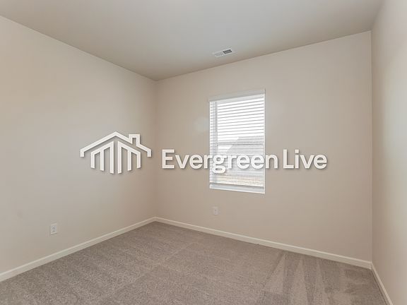 5th image of 710 Shoemaker Ln