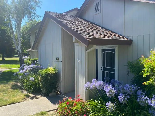 3085 Swallows Nest Dr, Sacramento, CA 95833