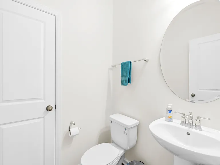 14917 Baldridge Dr — Photo 27