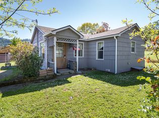 70 SW Wheeler St, Winston, OR 97496