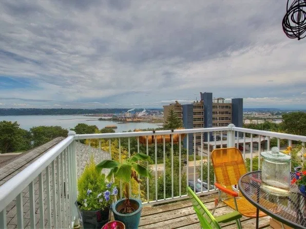 226 Broadway APT 20, Tacoma, WA 98402