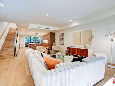 330 Rennie Ave #2, Venice, CA, 90291