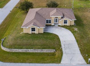 1610 NE 2nd Ave, Cape Coral, FL 33909