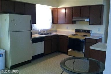 2nd image of 356 Shawnee Ave