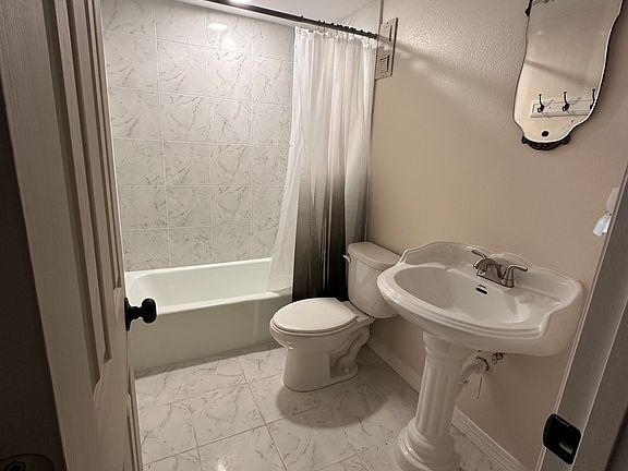 5th image of 46 Davis Blvd APT 107