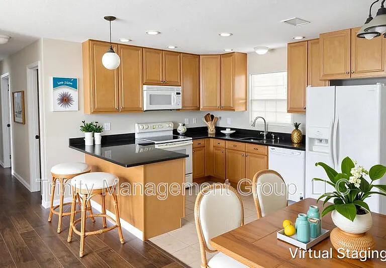 360 Jeru Blvd — Photo 5