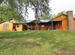 320 Sugar Tree Ln, Oak Ridge, MO 63769