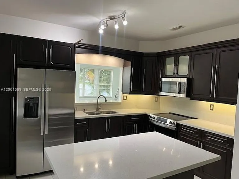 6983 SW 161st Pl #6983 — Photo 3