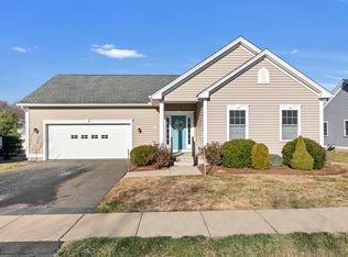 64 Chapman Chase #64, Windsor Locks, CT 06096