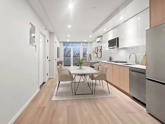 2nd image of 1054 41st St #4B