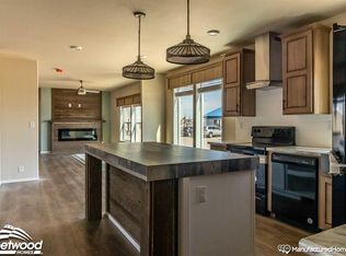 17 Starling Dr, Eureka, MT 59917