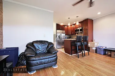 Rented by ZealEstate Group Inc