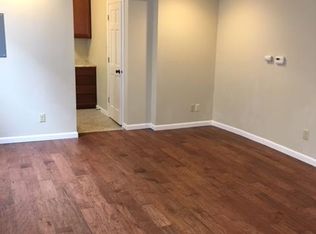 1001 S 4th St, Springfield, IL 62703