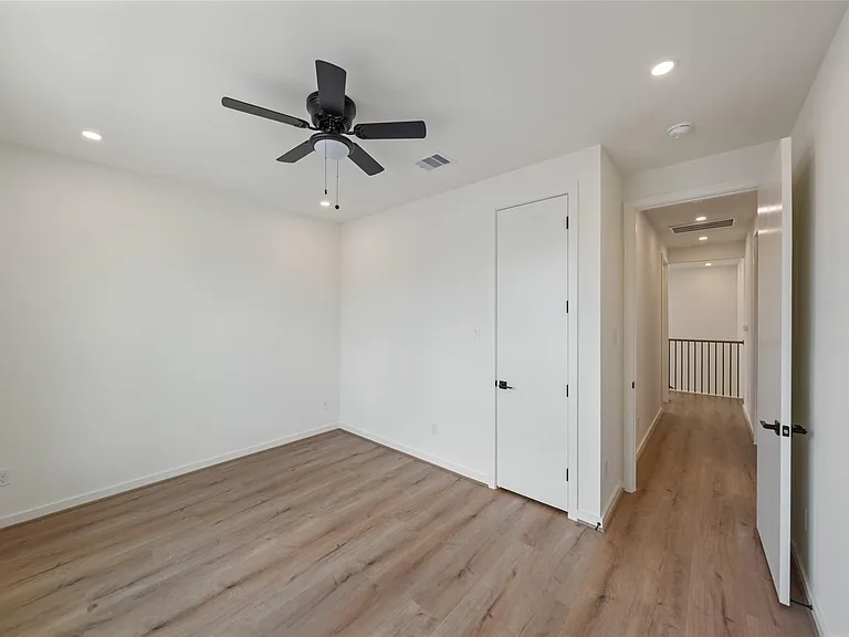 307 Quitman St #B — Photo 28