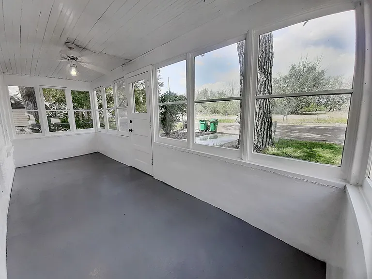 1002 N Mason St — Photo 11