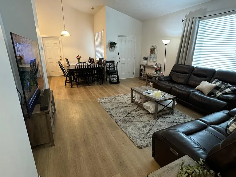 3056 W Desert Lily Dr — Photo 10