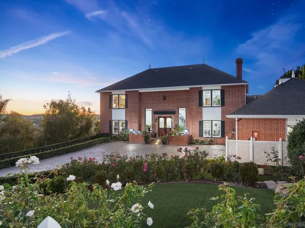 2915 Managua Pl, Carlsbad, CA 92009