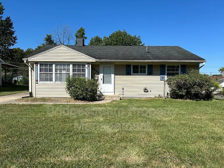 2937 Prentice Dr — Photo 1