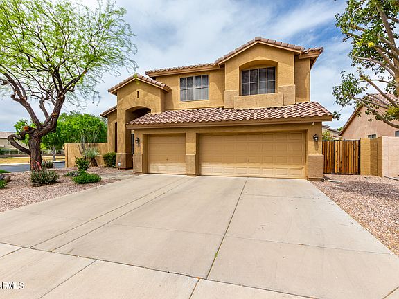 3rd image of 5194 W Angela Dr