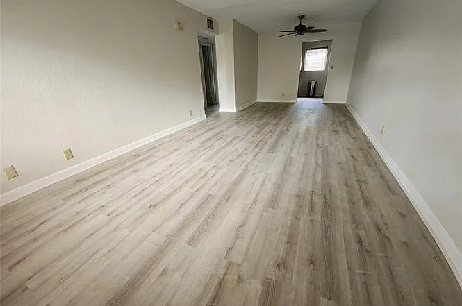 2607 NE 8th Ave #33 — Photo 14