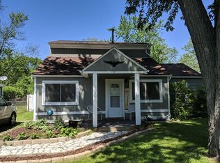 6754 Saline Dr, Waterford, MI
