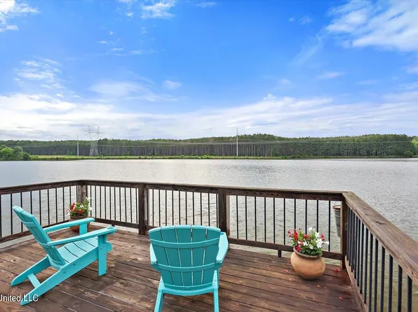 134 Mullherrin Dr, Madison, MS 39110