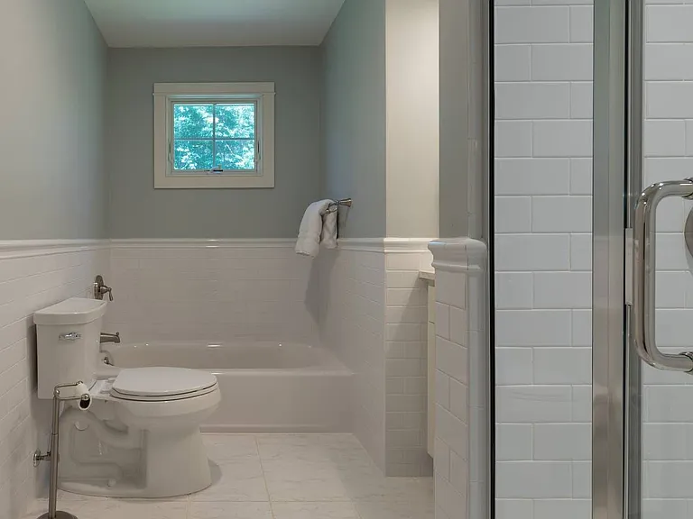 133 Norfolk Dr — Photo 23