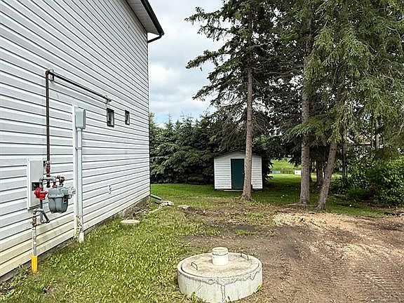 4th image of 204 Walanne WAY