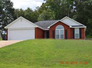 74 Redwood Dr, Phenix City, AL 36869