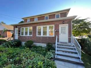 84 Pemberwick Rd FLOOR 1, Greenwich, CT 06831