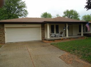 1055 Monteray Rd, Greenwood, IN 46143