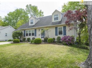 7815 W 96th Ter, Overland Park, KS 66212