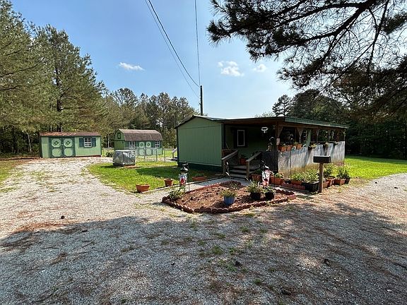 4th image of 1135 Old Homestead Rd