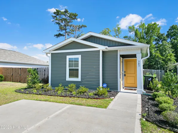 303 Azimuth Drive, Holly Ridge, NC 28445