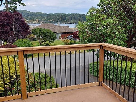 3rd image of 6972 Sea Lion Way