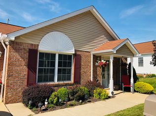 219 Village Ct, Washington, PA