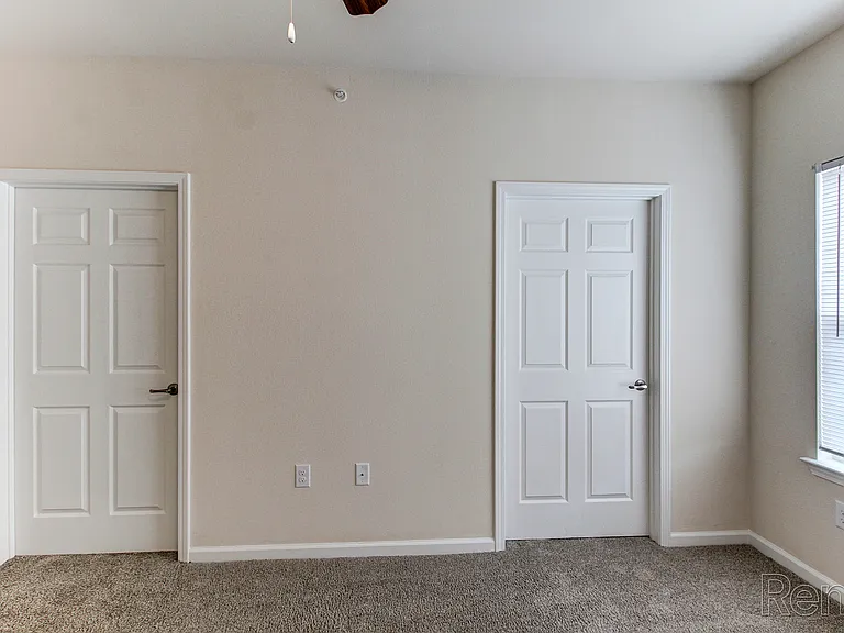 Sterchi Ridge Apartments — Photo 19